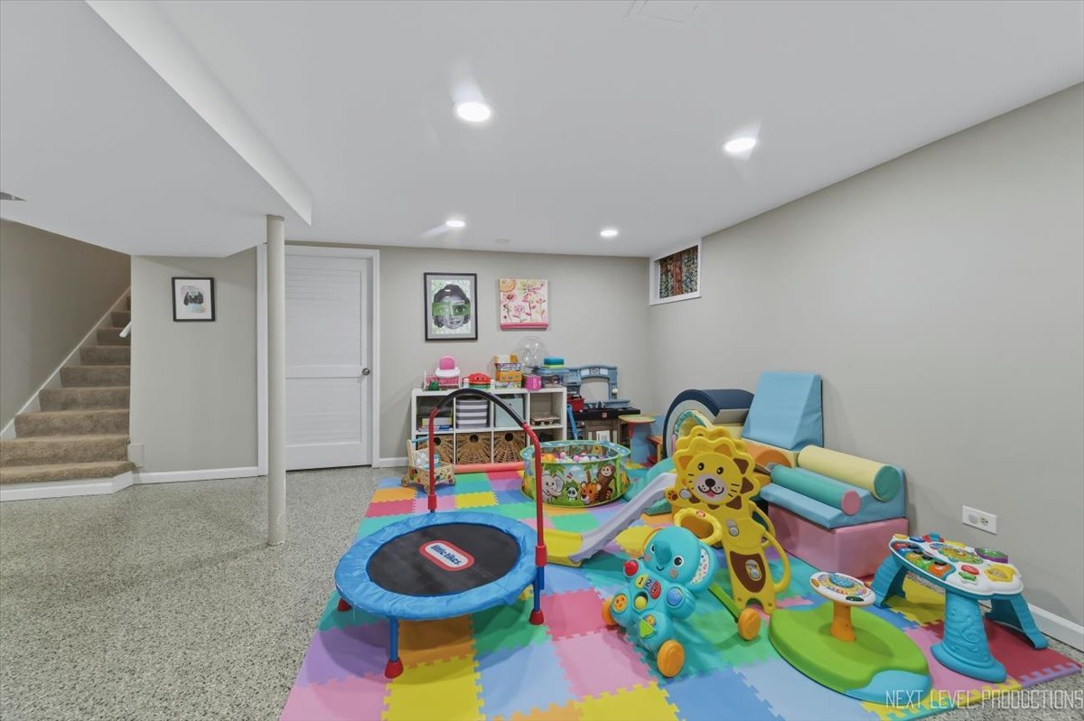 1601 Castbourne Court