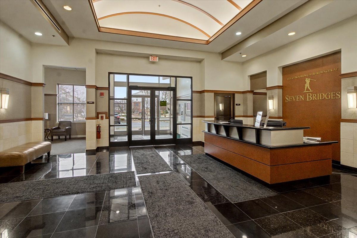 6420 Double Eagle Drive Unit: 501