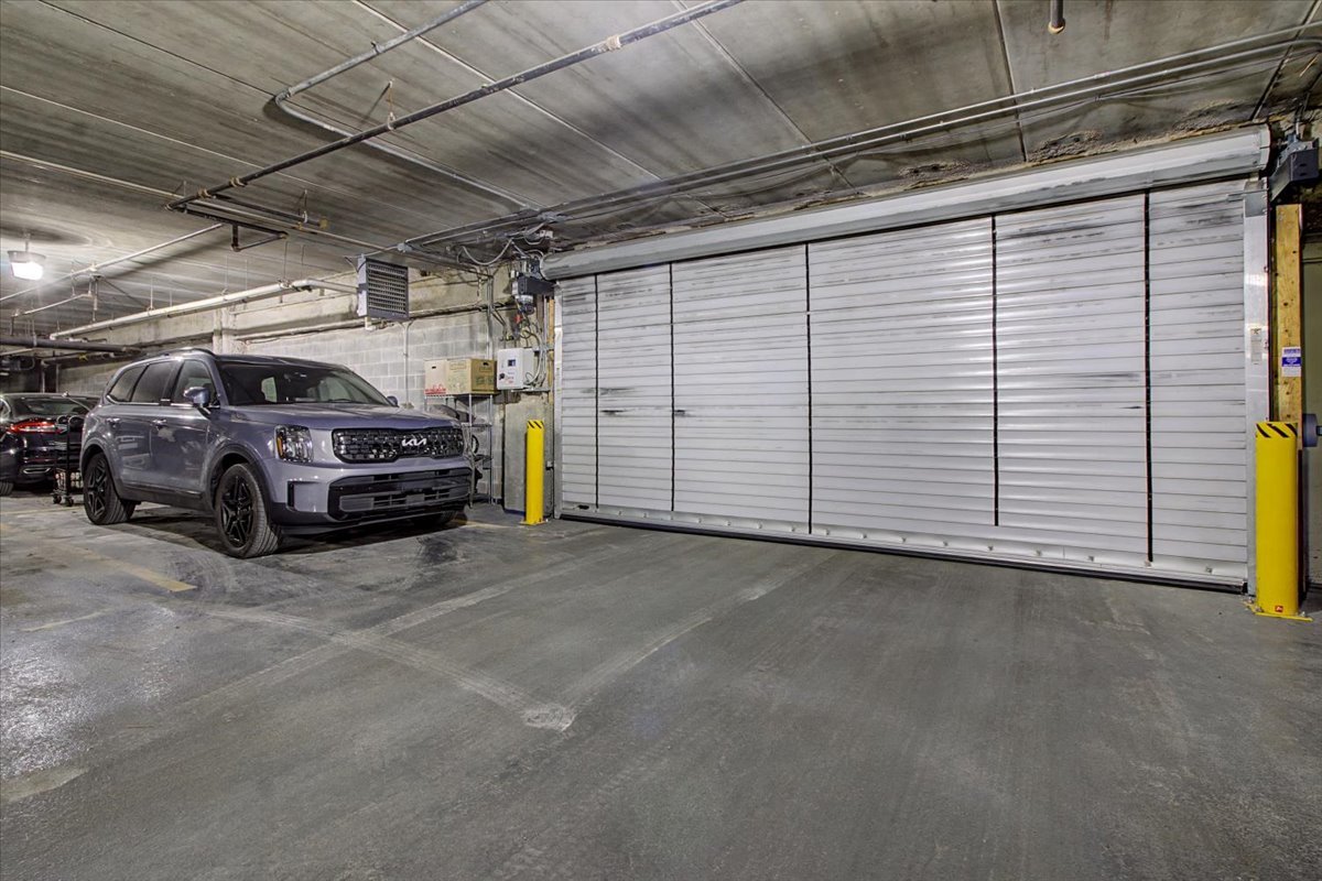 6420 Double Eagle Drive Unit: 501