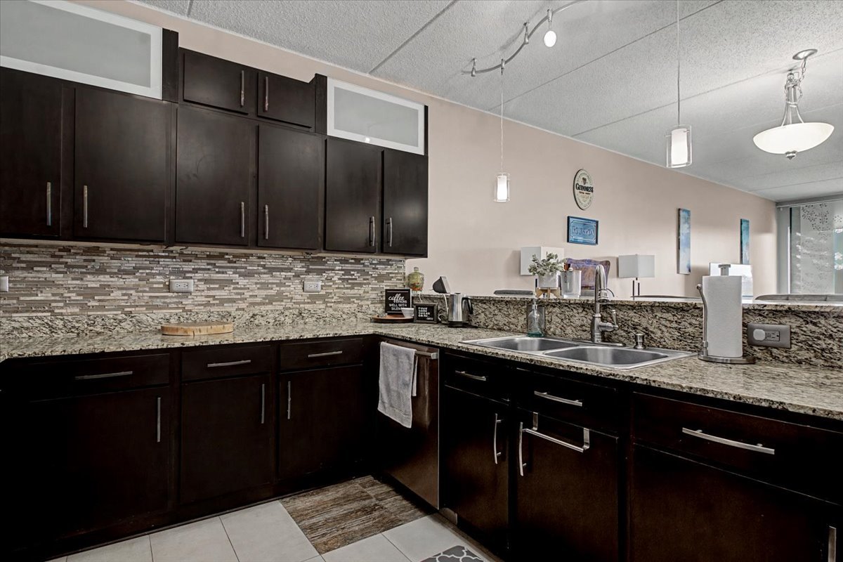 6420 Double Eagle Drive Unit: 501