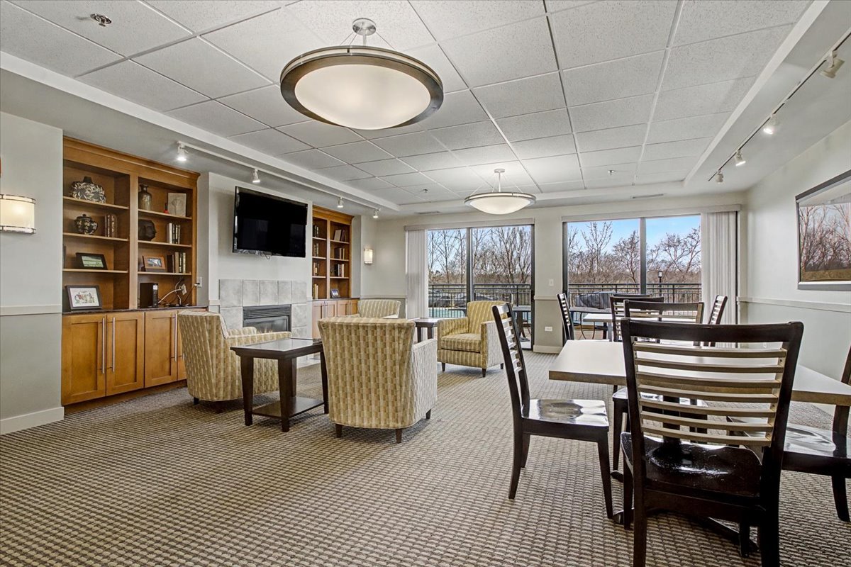 6420 Double Eagle Drive Unit: 501