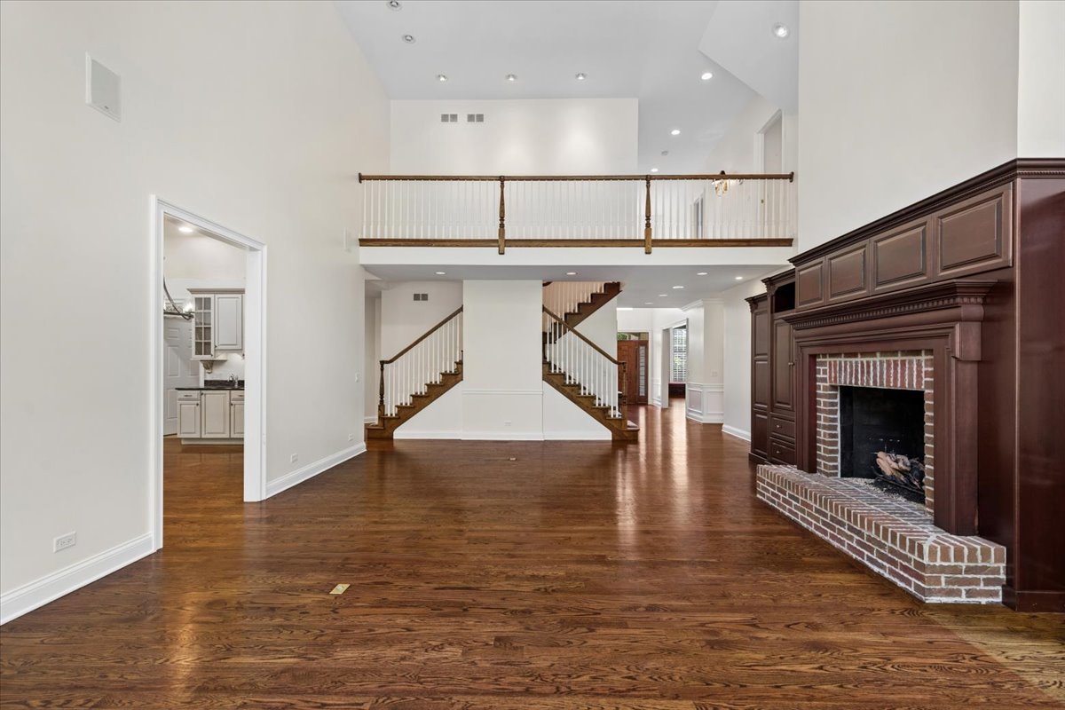 1546 Bobolink Circle