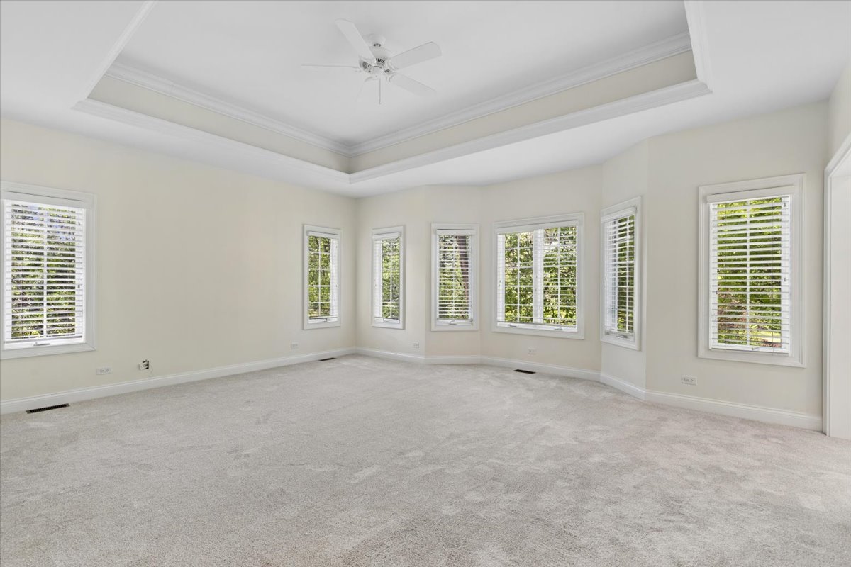 1546 Bobolink Circle