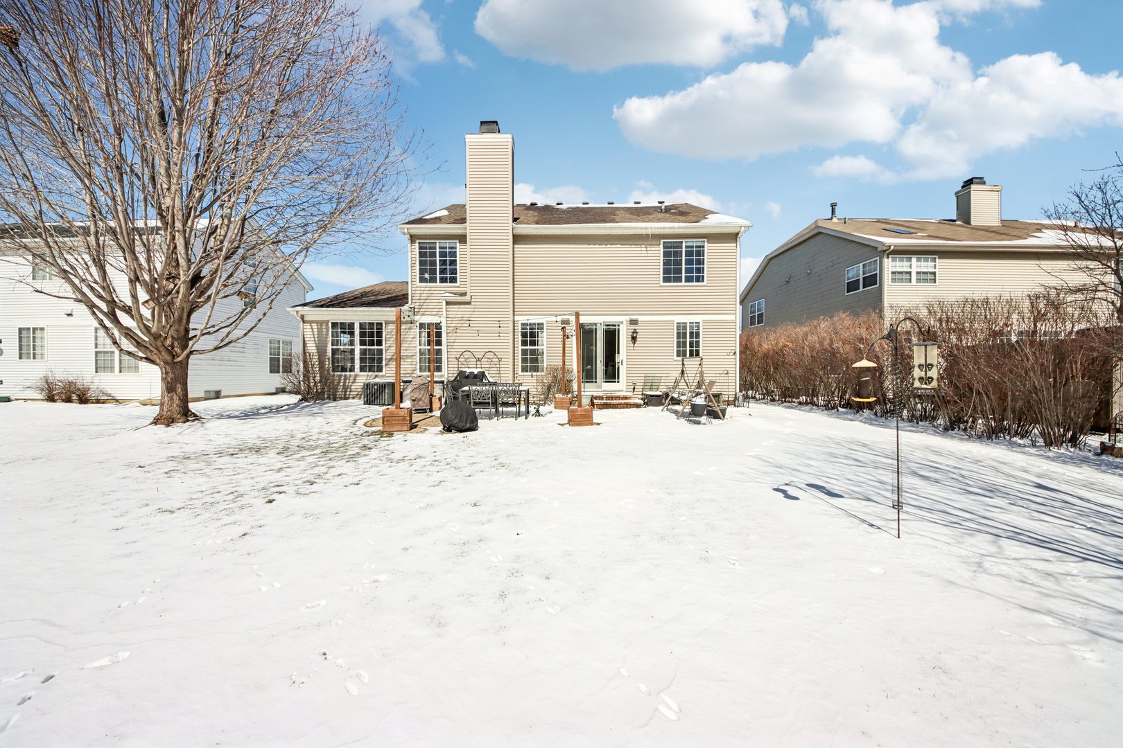 1195 Hadley Circle