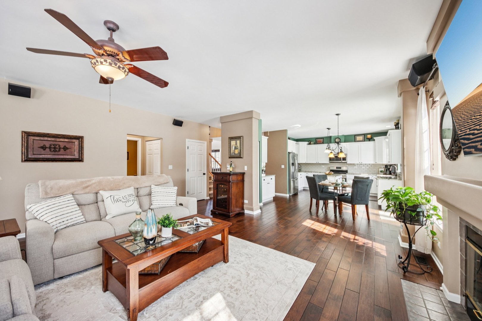 1195 Hadley Circle