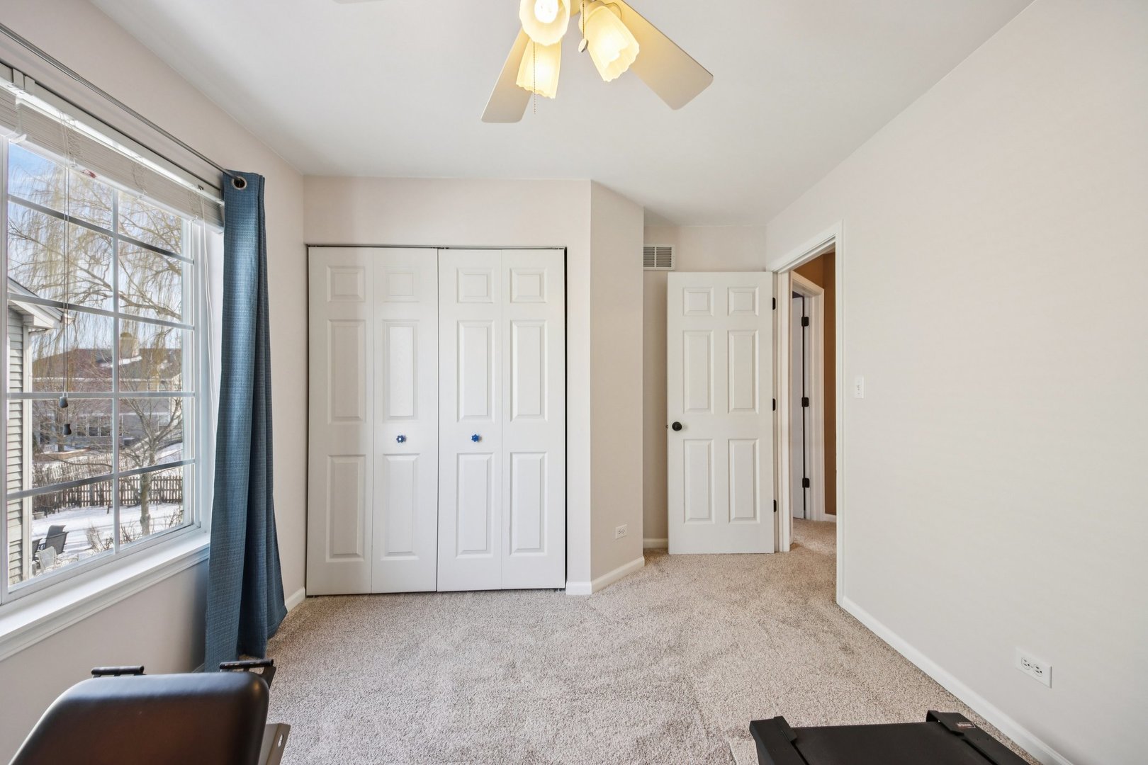 1195 Hadley Circle