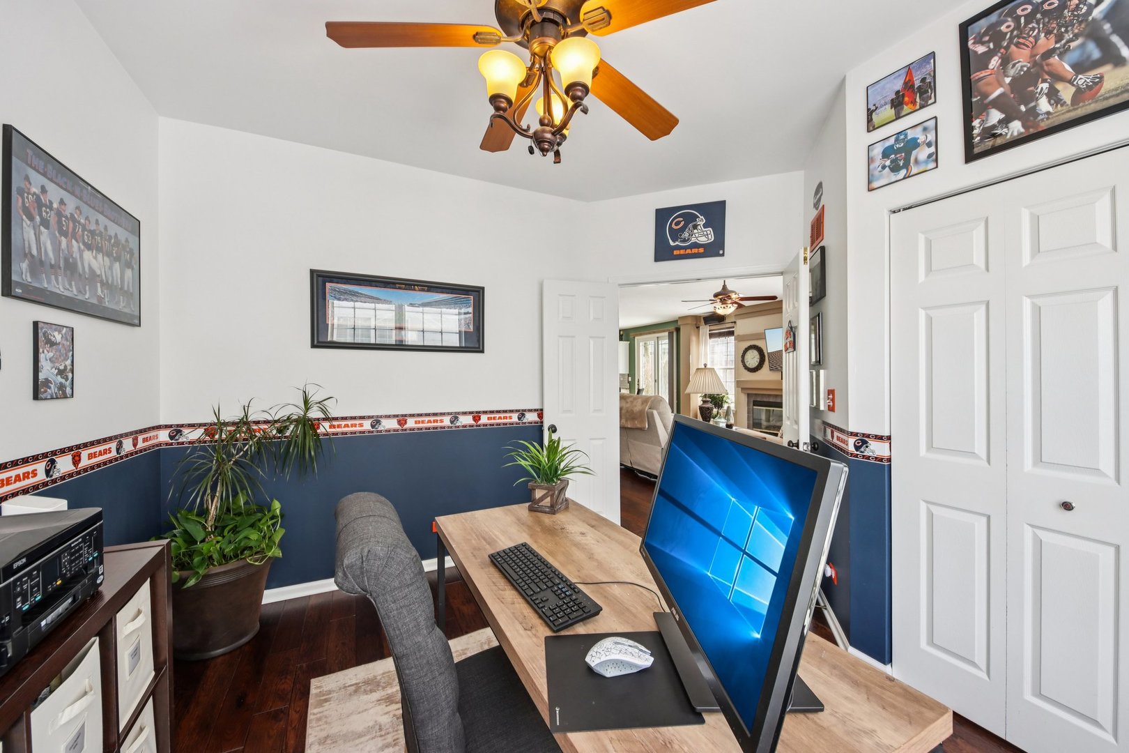 1195 Hadley Circle