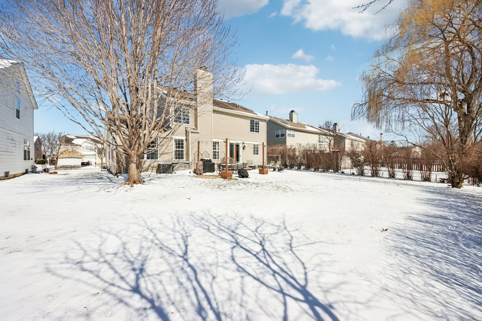 1195 Hadley Circle