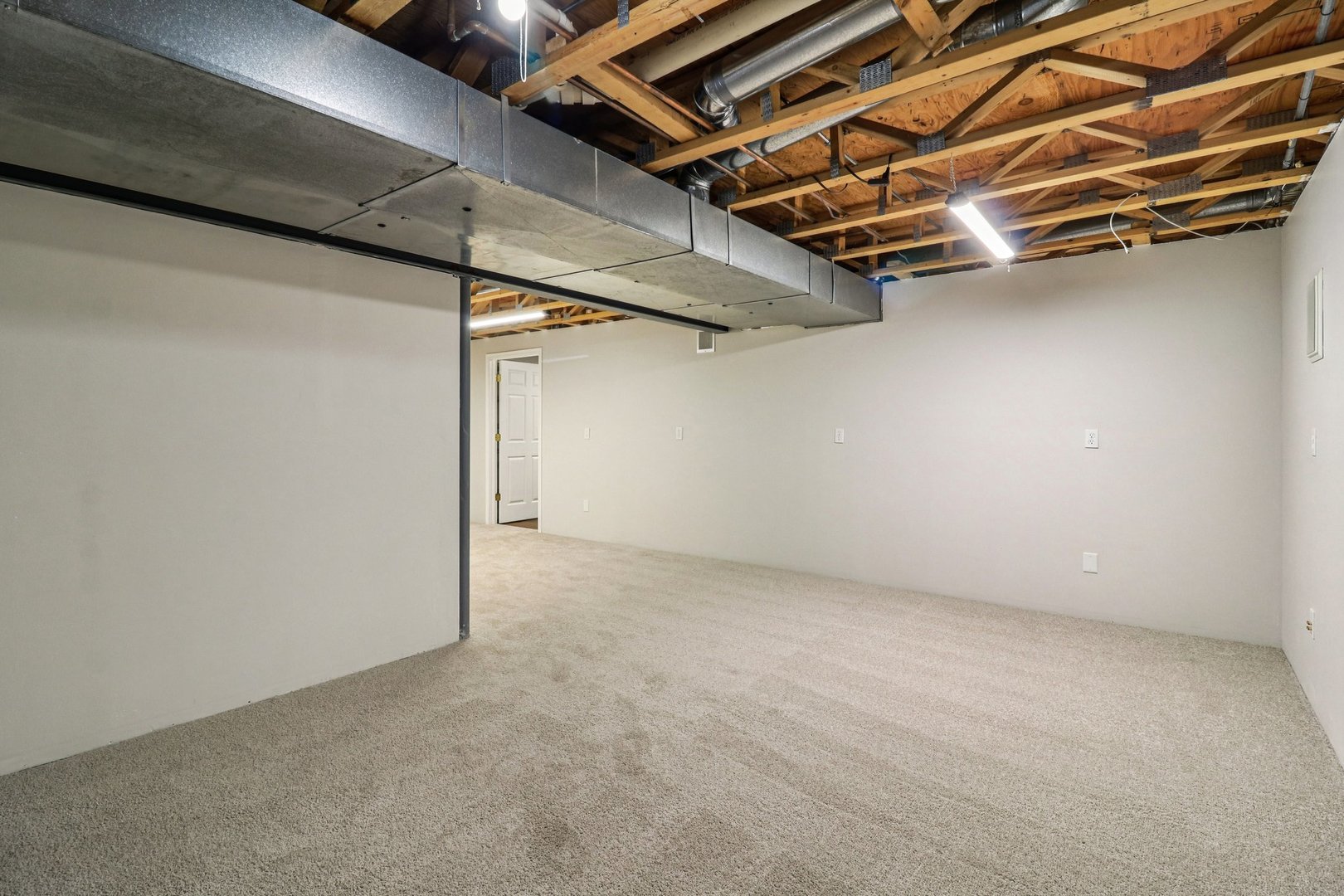 1055 Autumn Drive