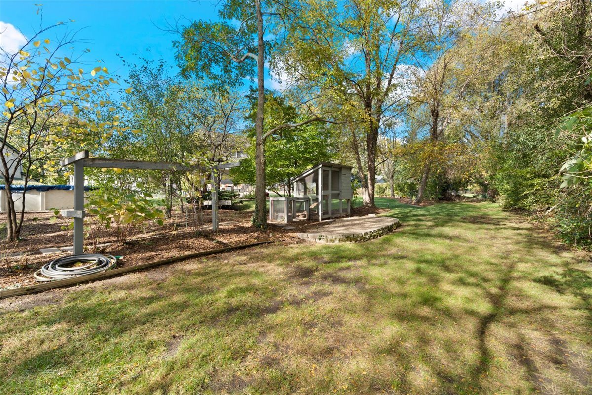 1055 Autumn Drive