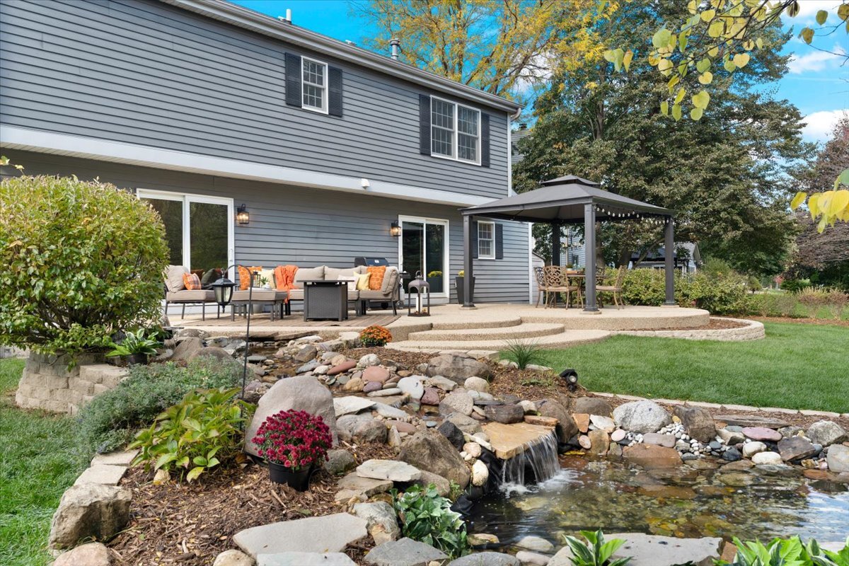 1055 Autumn Drive