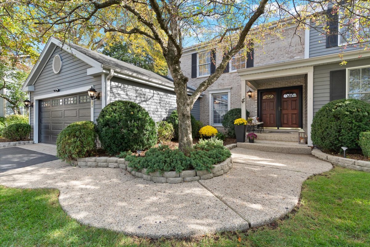 1055 Autumn Drive