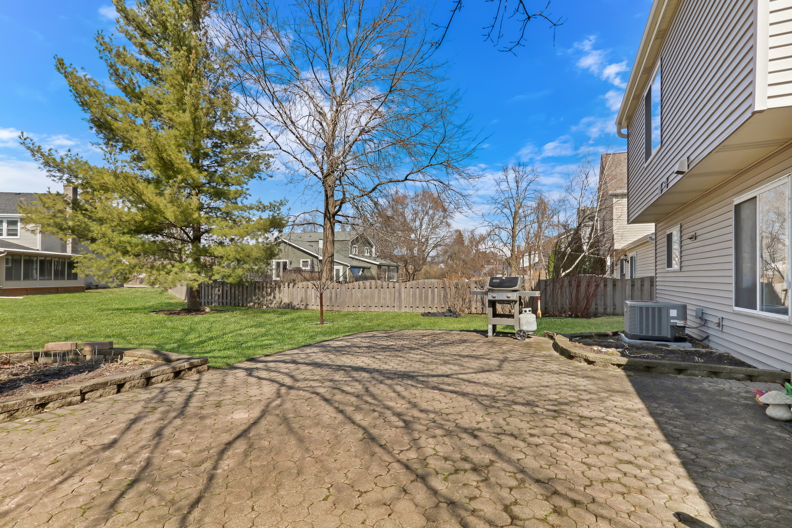 1388 Huntington Drive