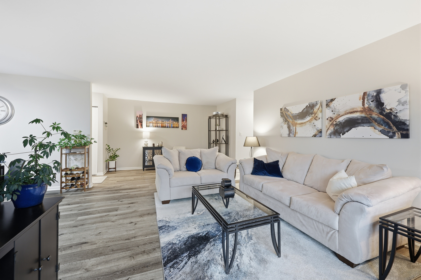471 Raintree Court Unit: 2B