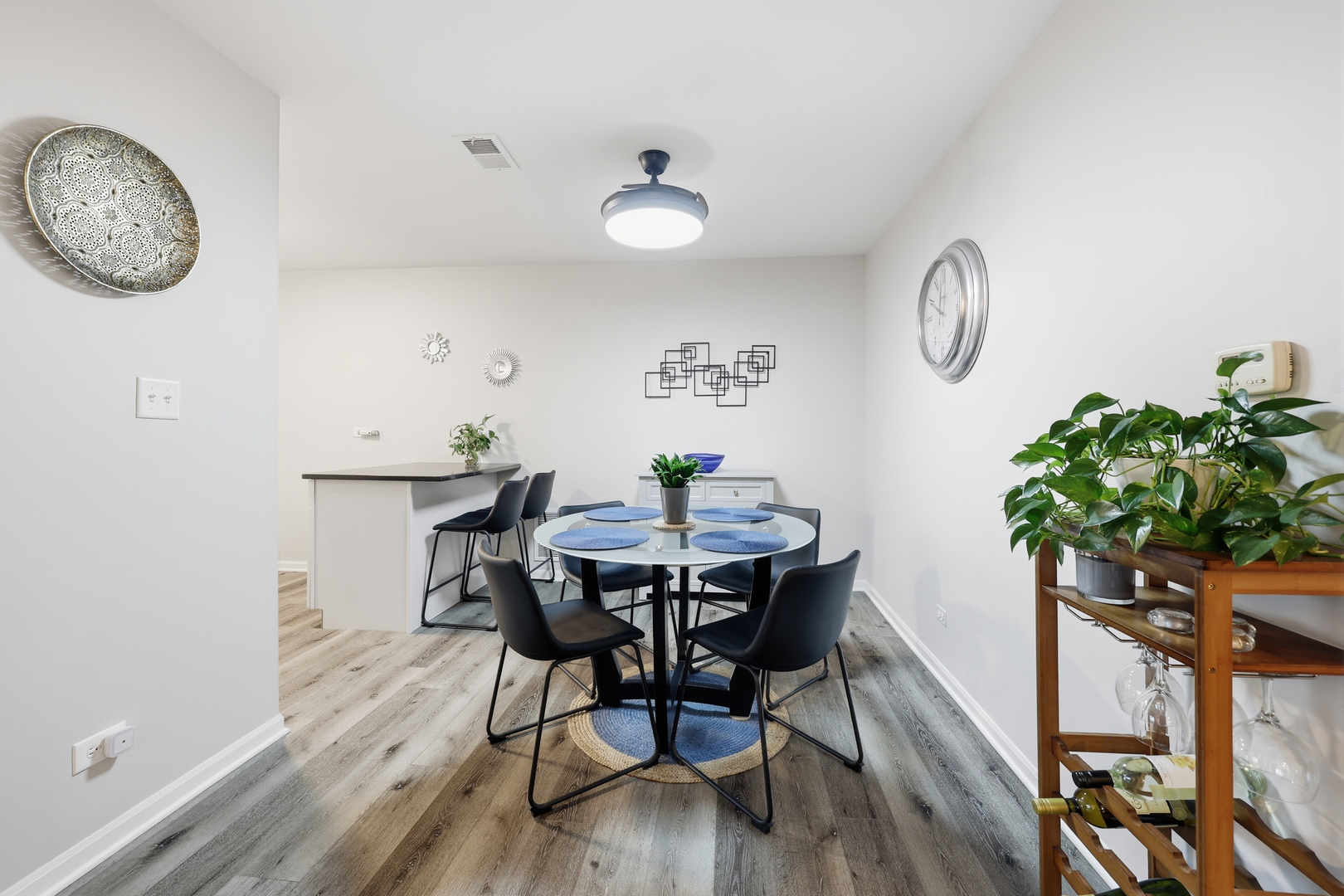 471 Raintree Court Unit: 2B