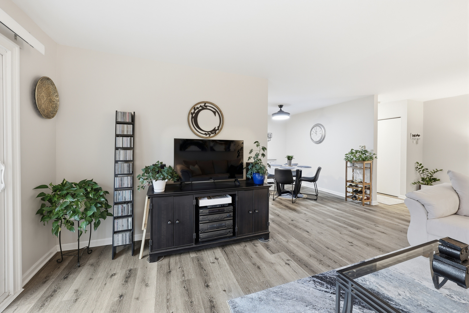471 Raintree Court Unit: 2B