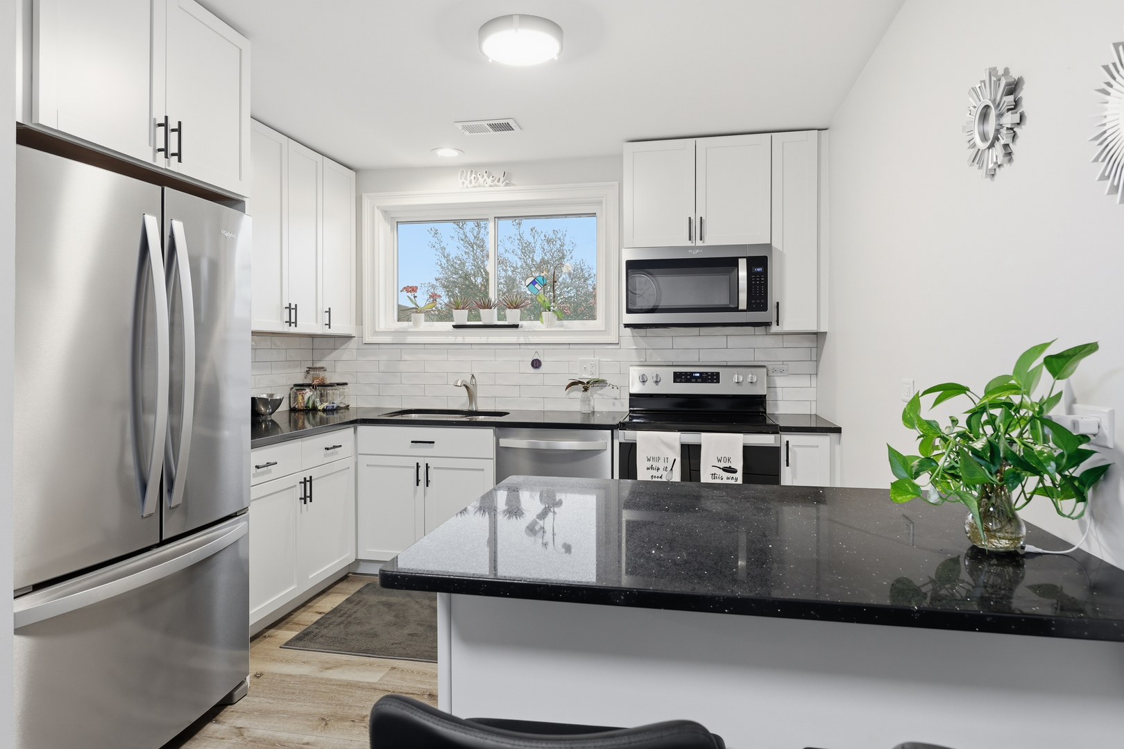 471 Raintree Court Unit: 2B
