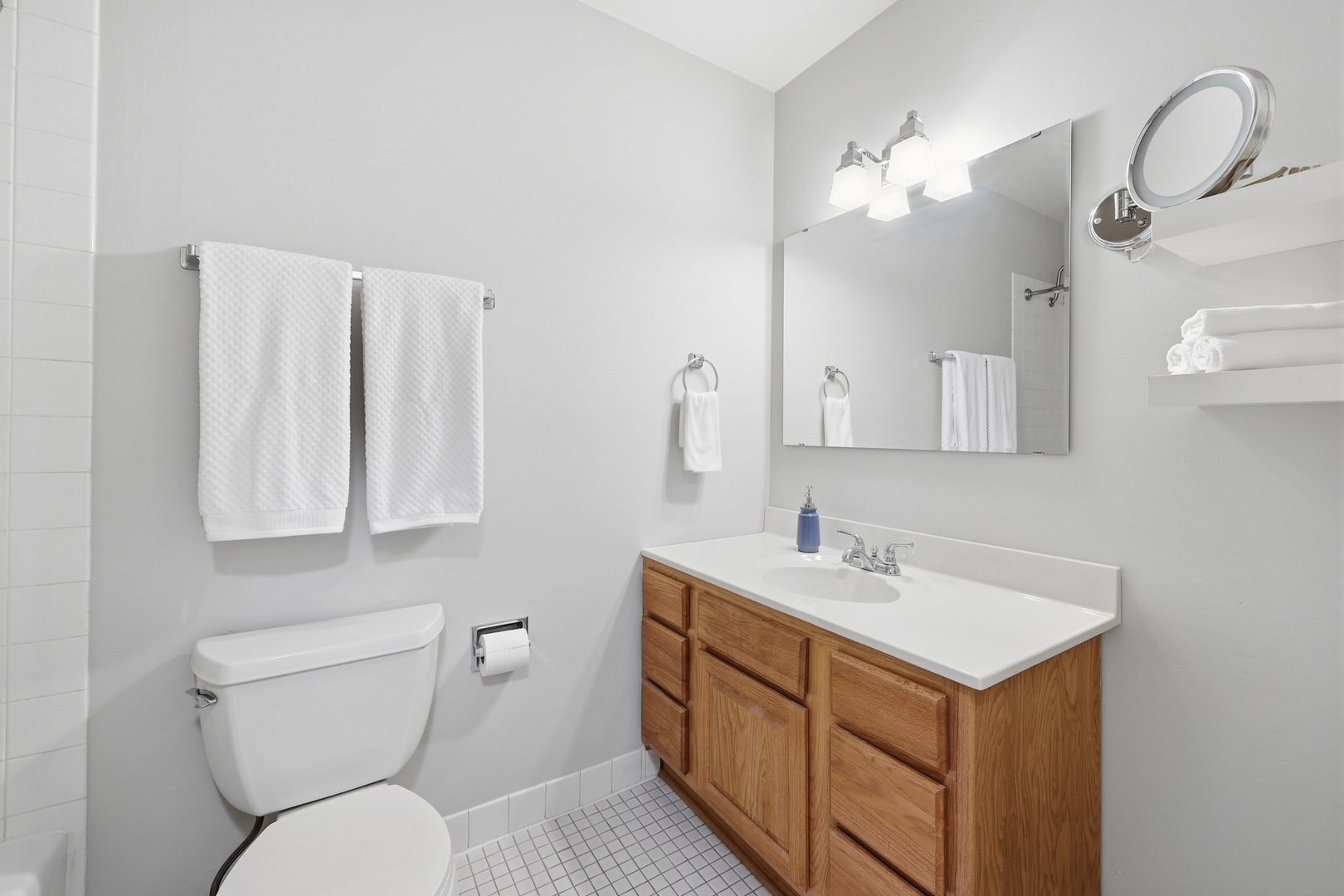 471 Raintree Court Unit: 2B