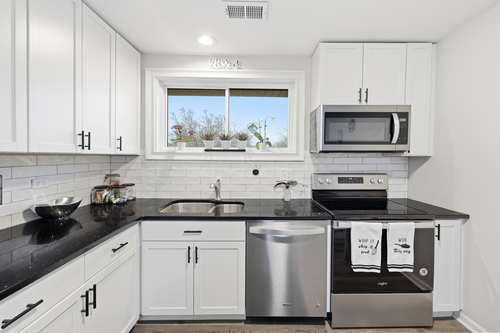 471 Raintree Court Unit: 2B