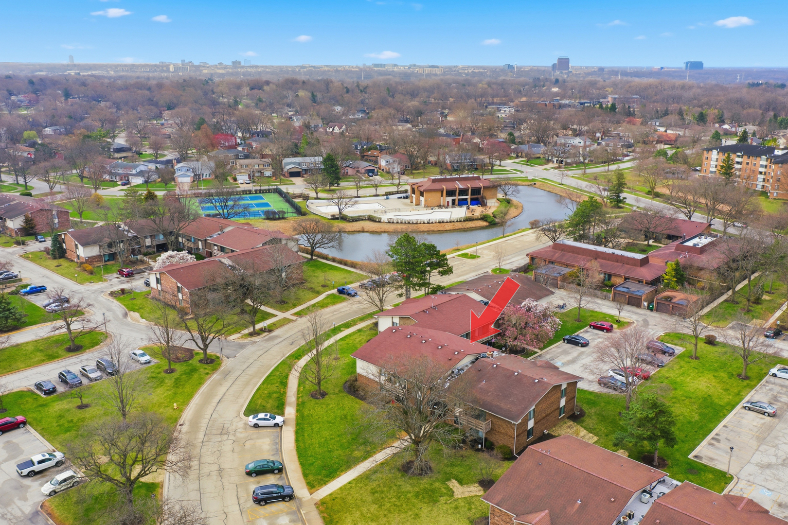 471 Raintree Court Unit: 2B