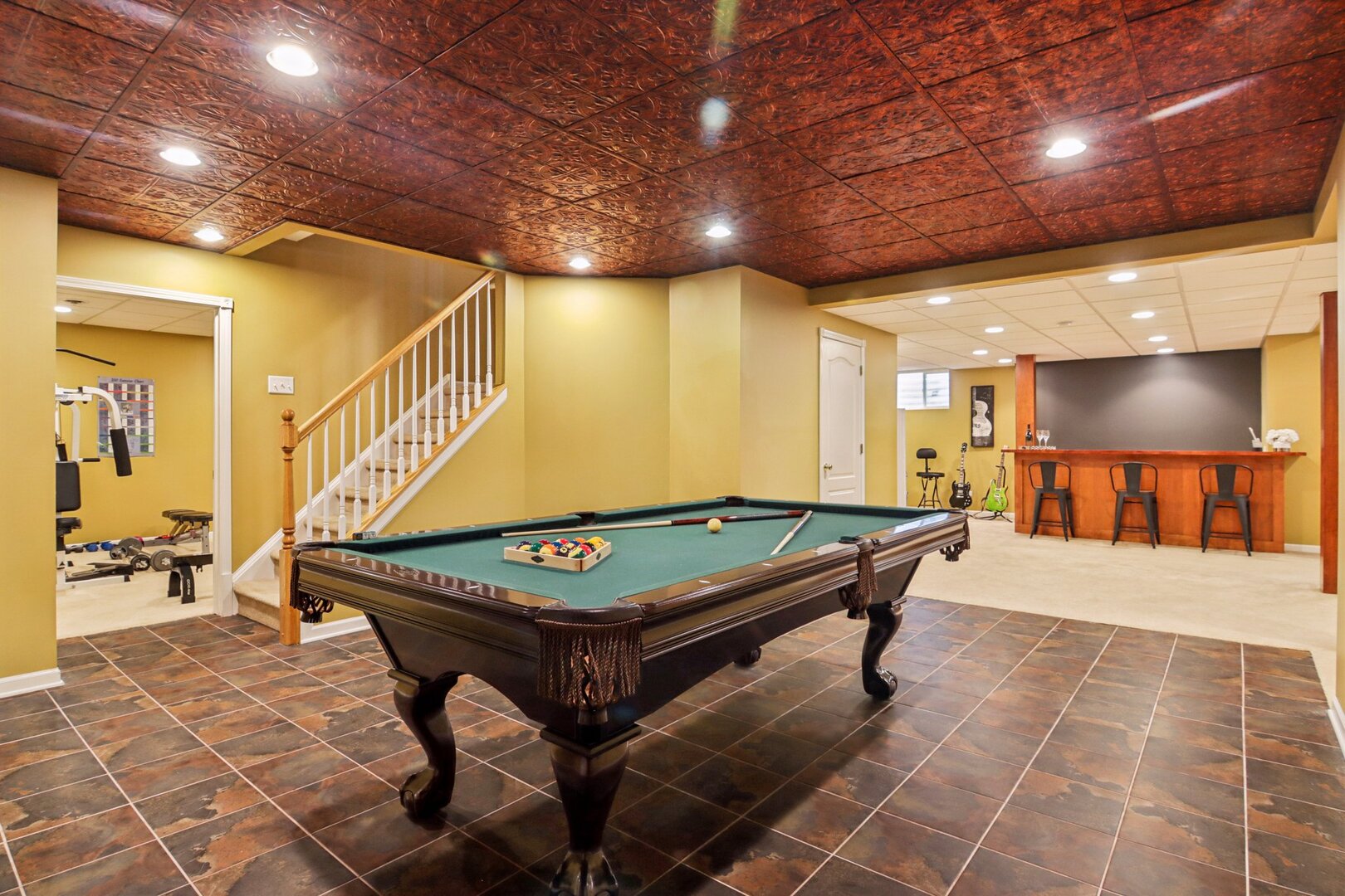 2415 Wembley Court