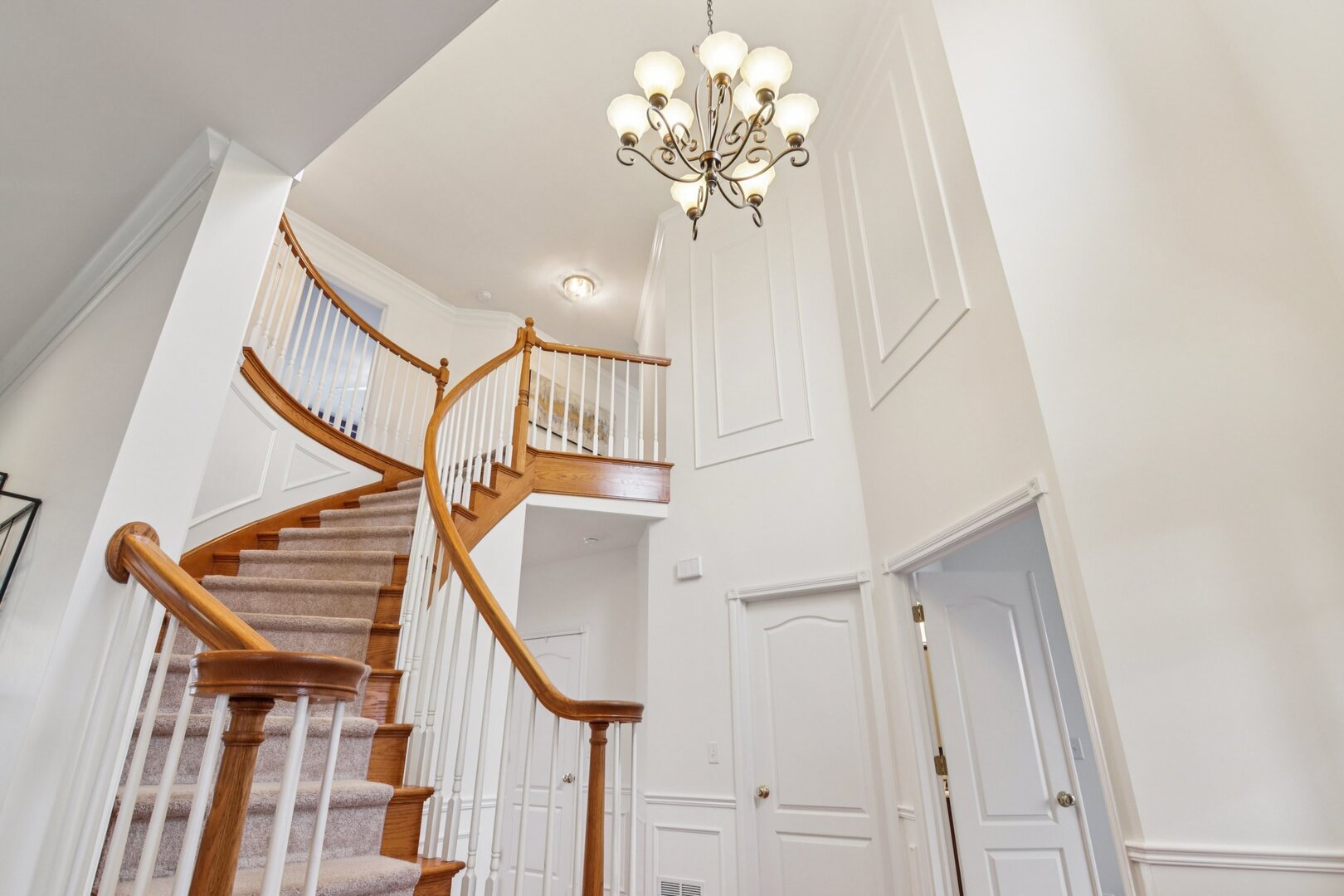 2415 Wembley Court