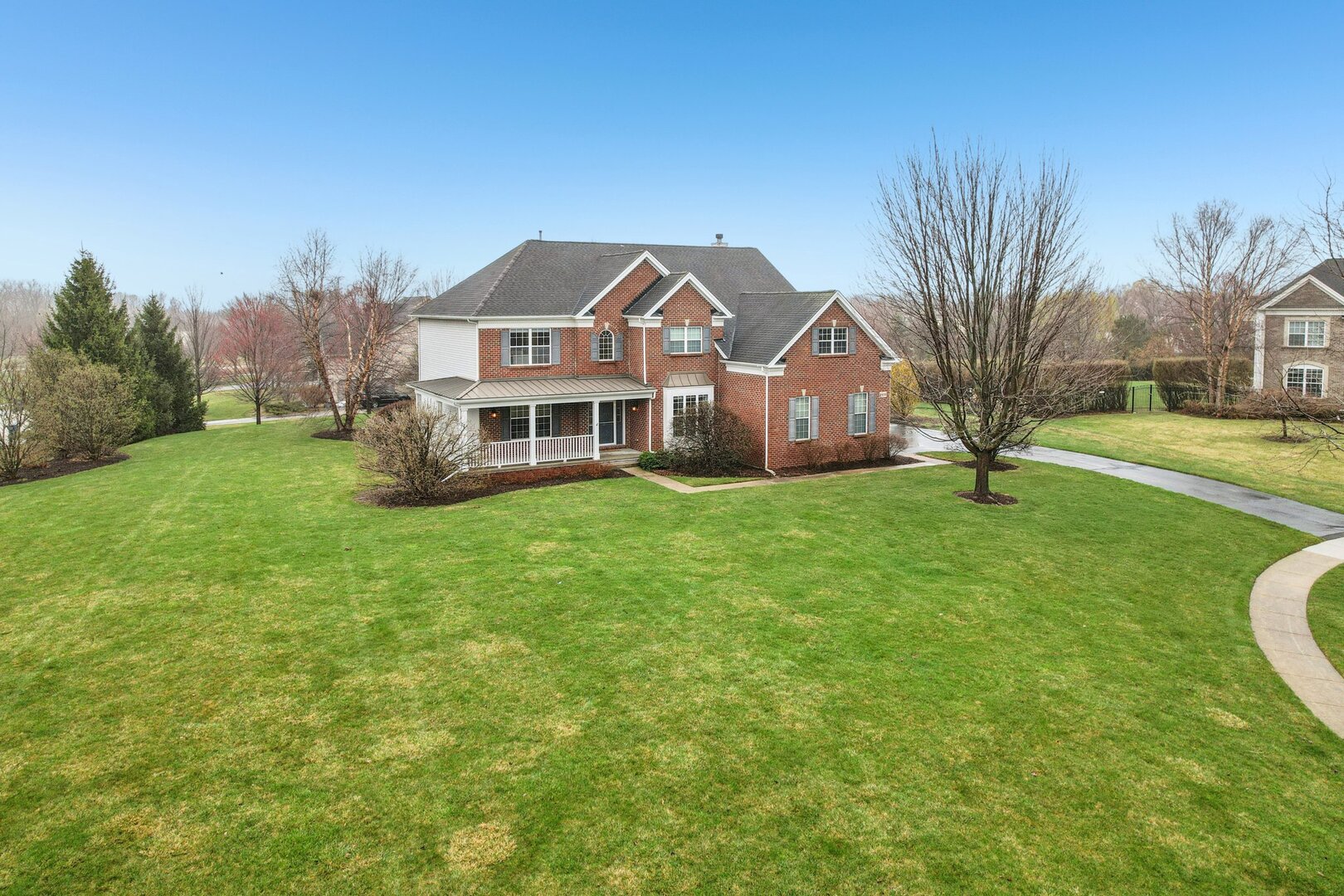 2415 Wembley Court