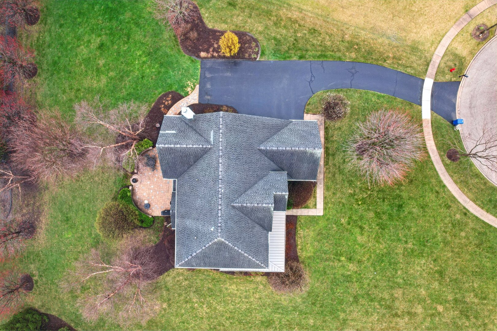 2415 Wembley Court