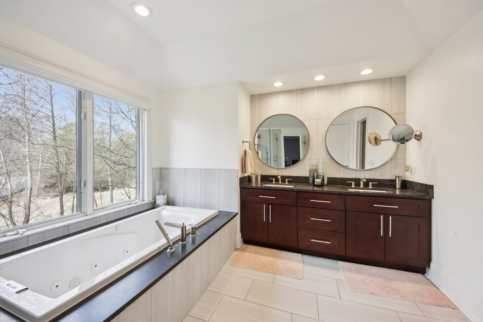 988 Danielson Court