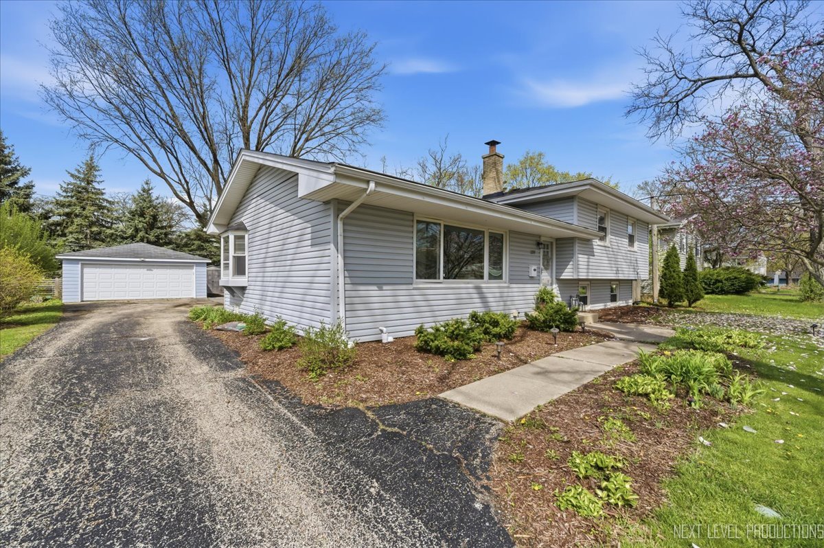 1209 Laurel Lane