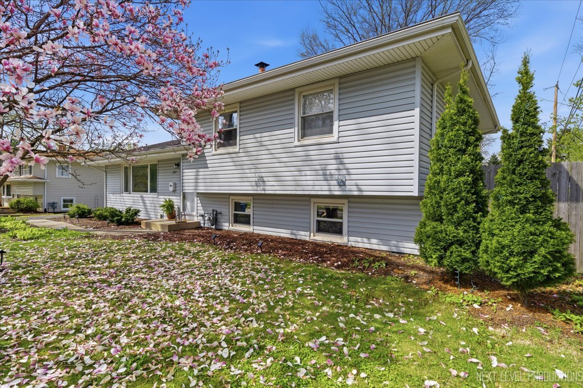 1209 Laurel Lane