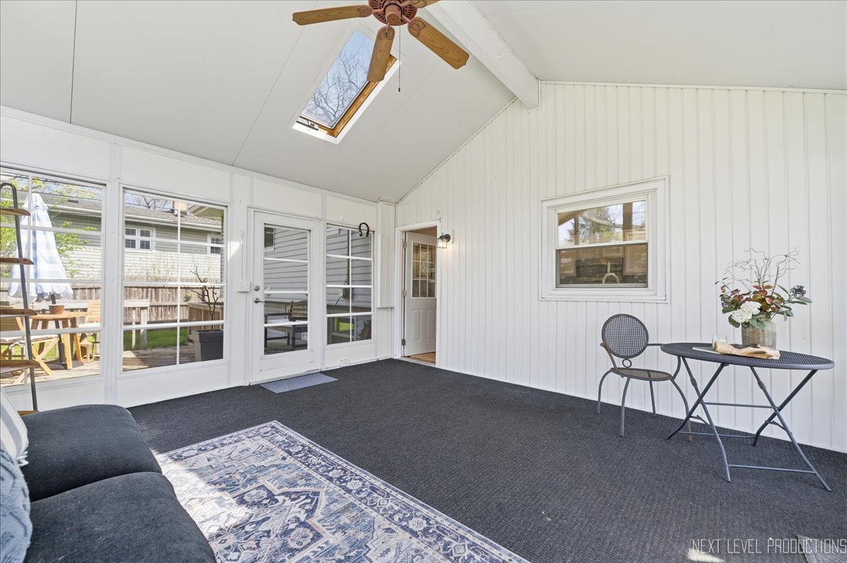 1209 Laurel Lane