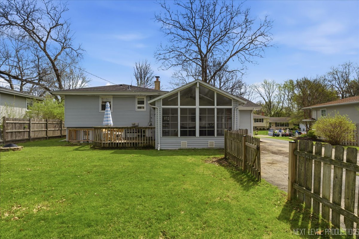 1209 Laurel Lane