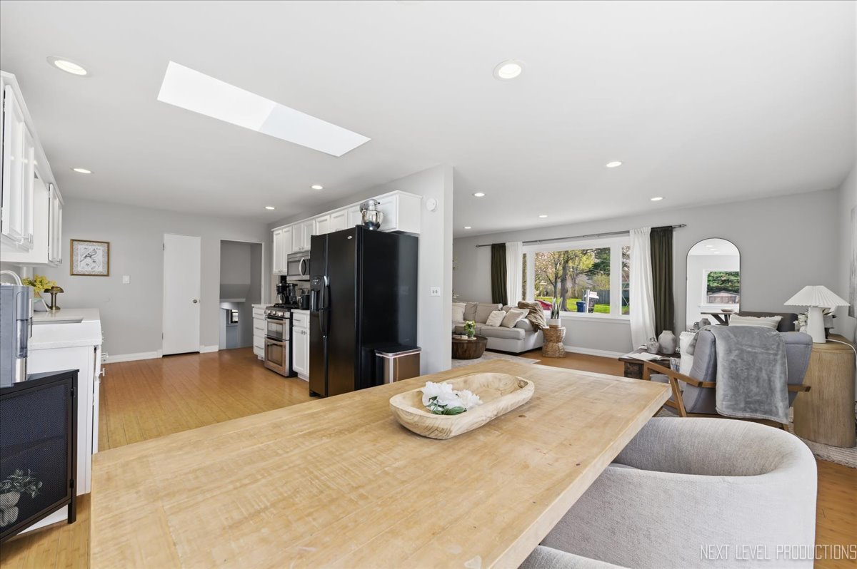1209 Laurel Lane