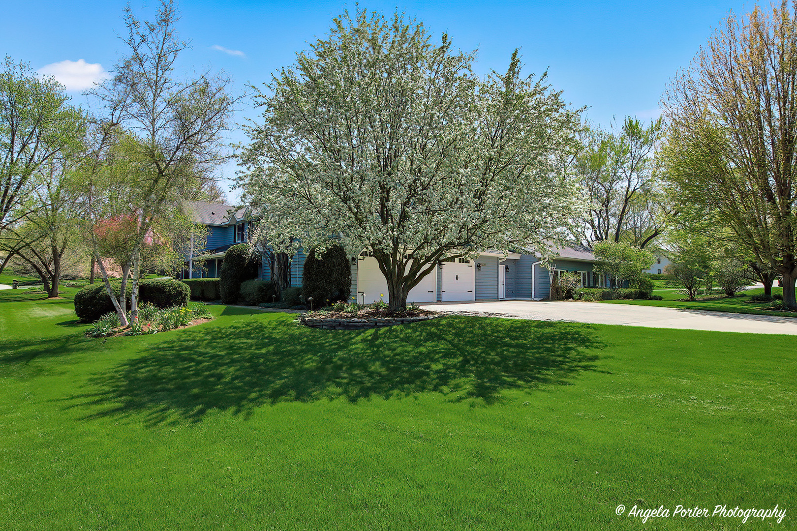 40498 N Sunset Drive
