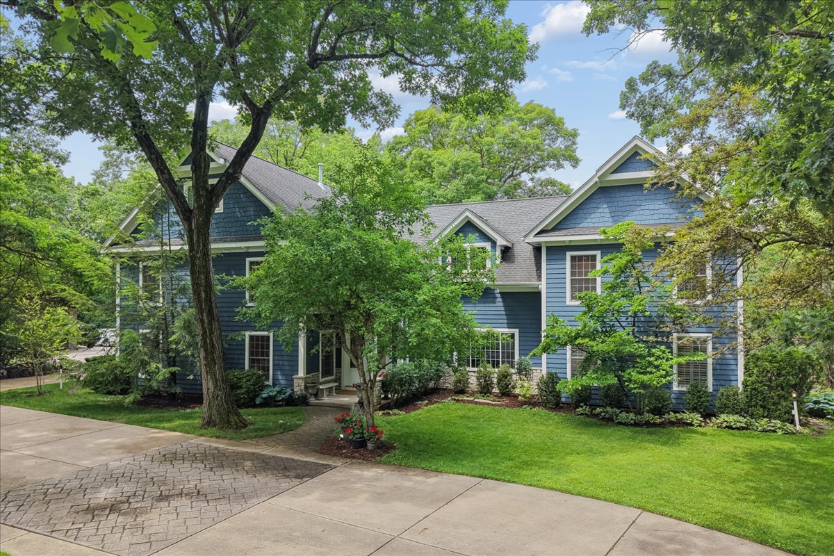 821 Oak Spring Lane