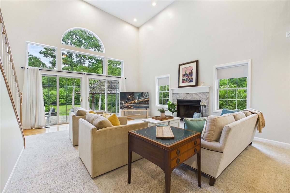 821 Oak Spring Lane