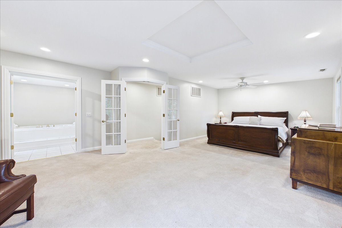 821 Oak Spring Lane