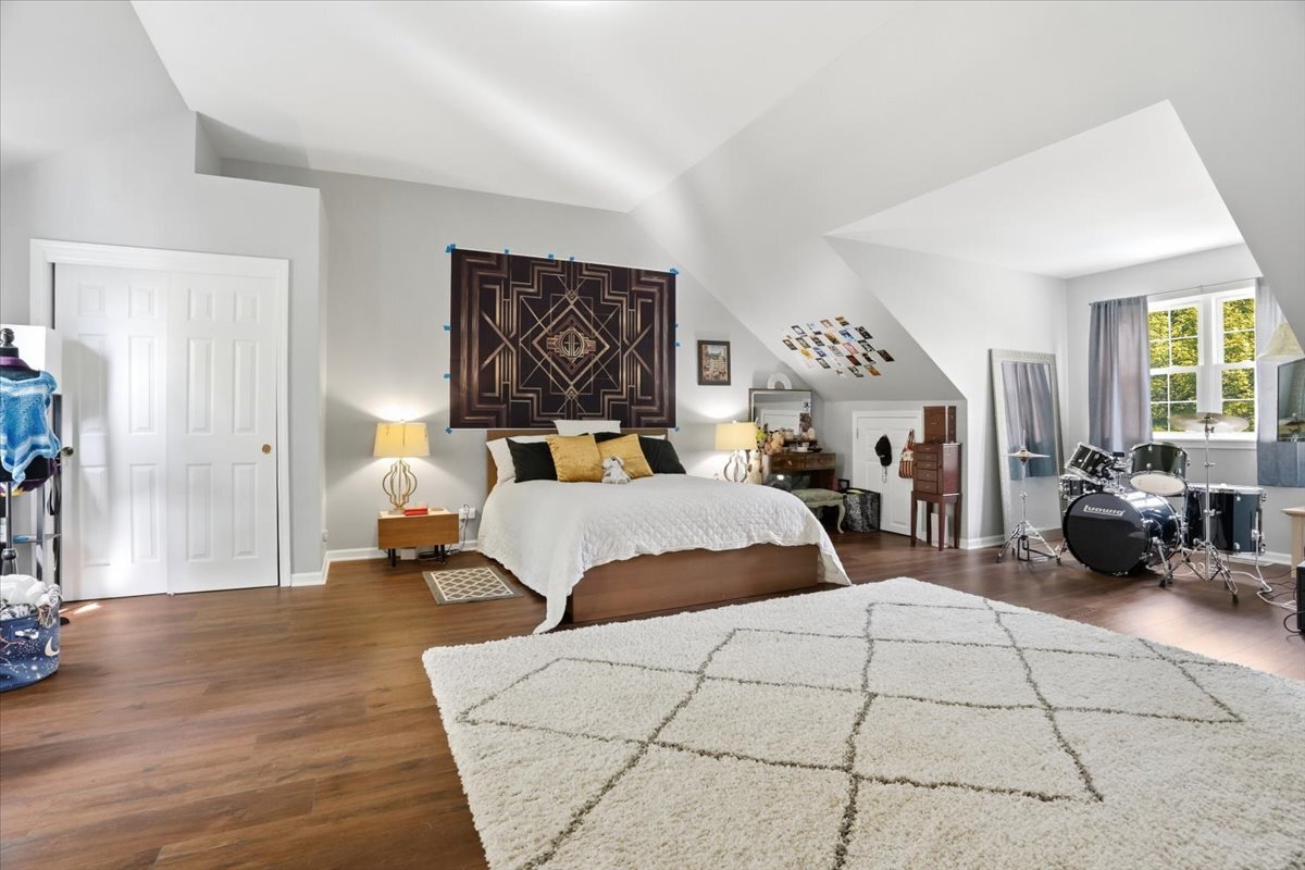 1062 Mount Vernon Drive
