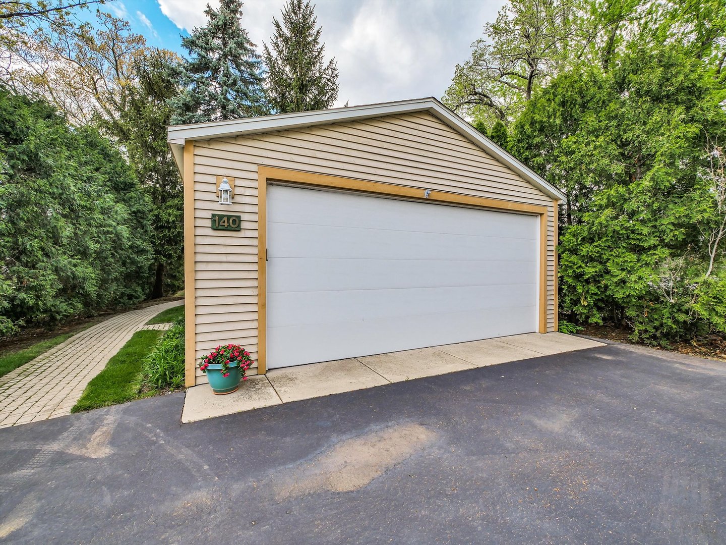 140 Eagle Point Road