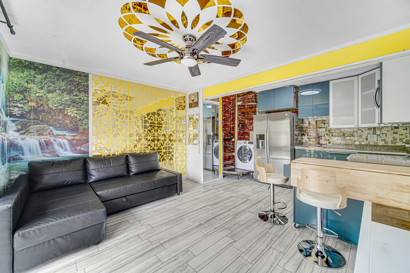 23 Jamaica Colony Street Unit: 2