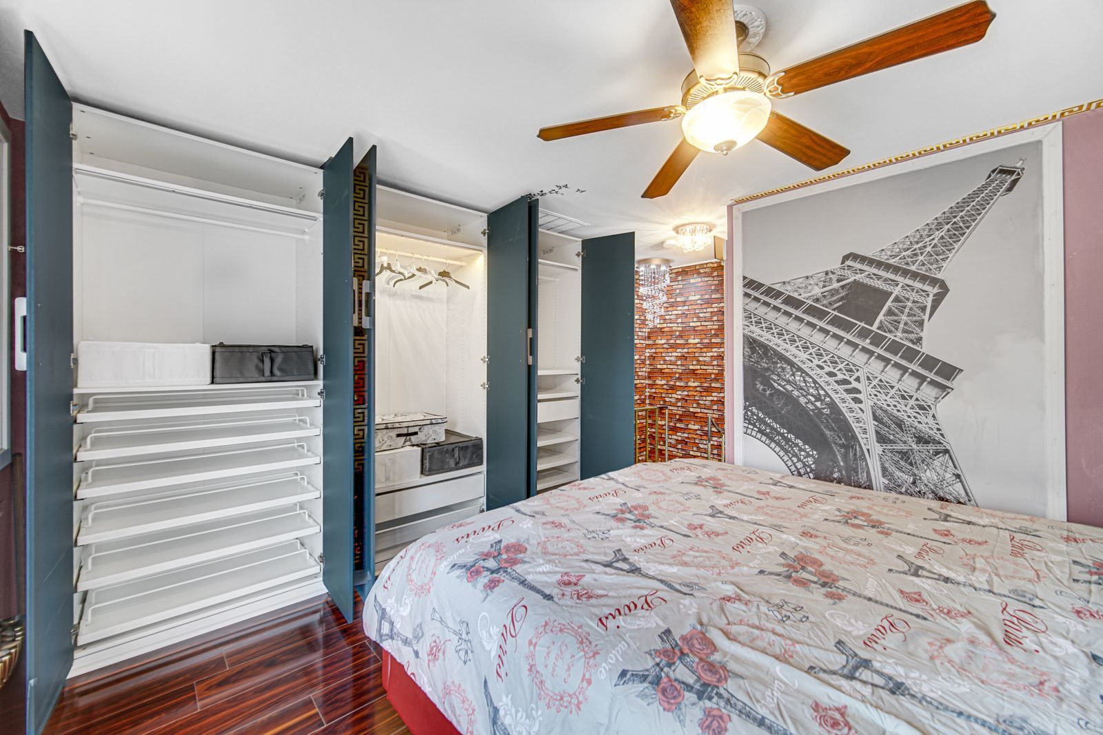 23 Jamaica Colony Street Unit: 2