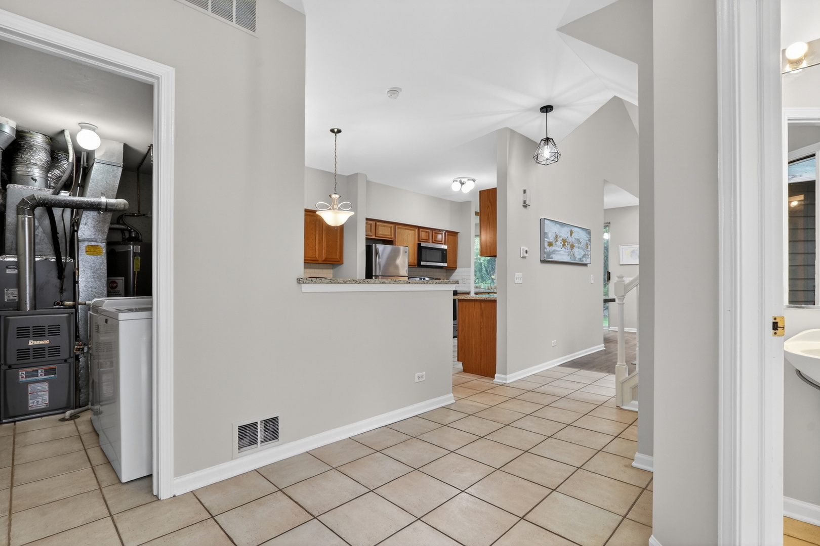 1258 S Candlestick Way