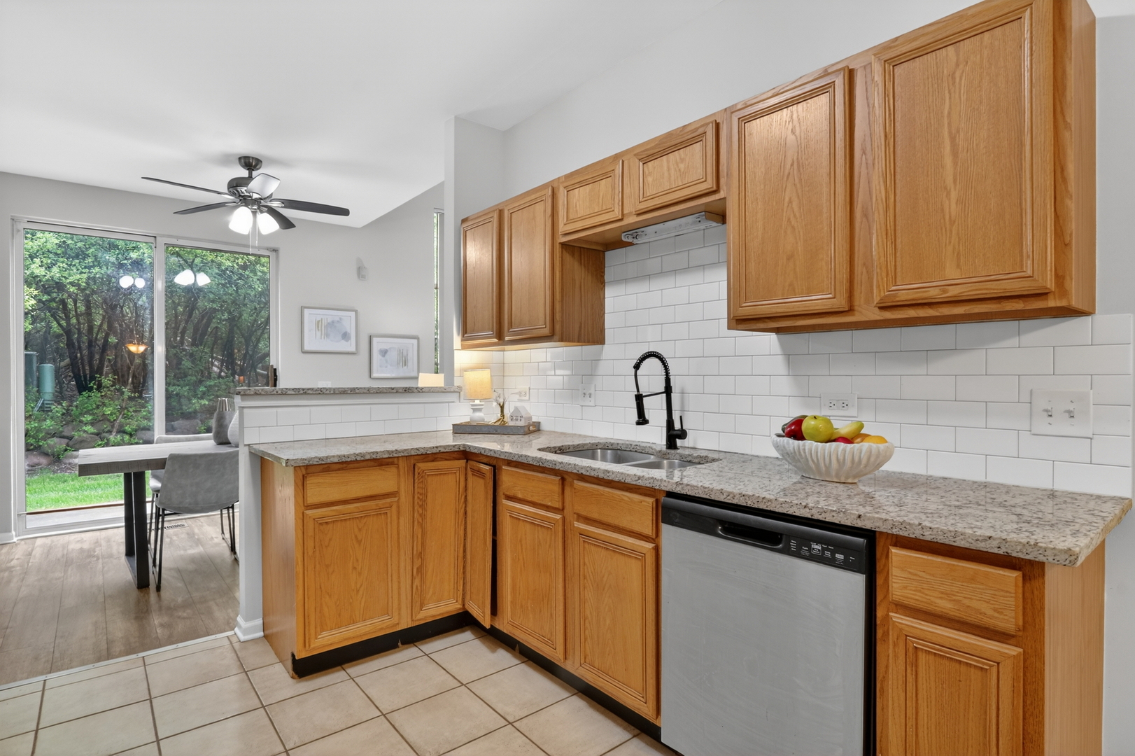 1258 S Candlestick Way