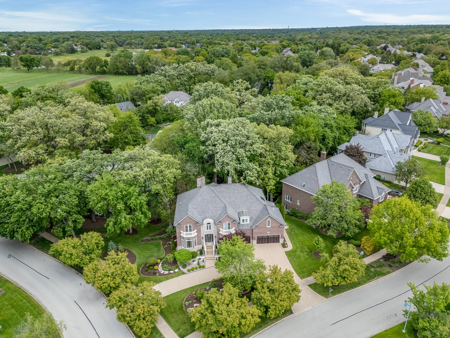 135 Settlers Drive
