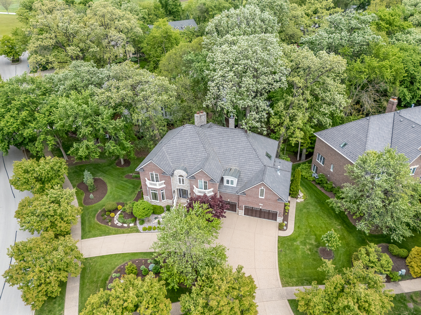 135 Settlers Drive