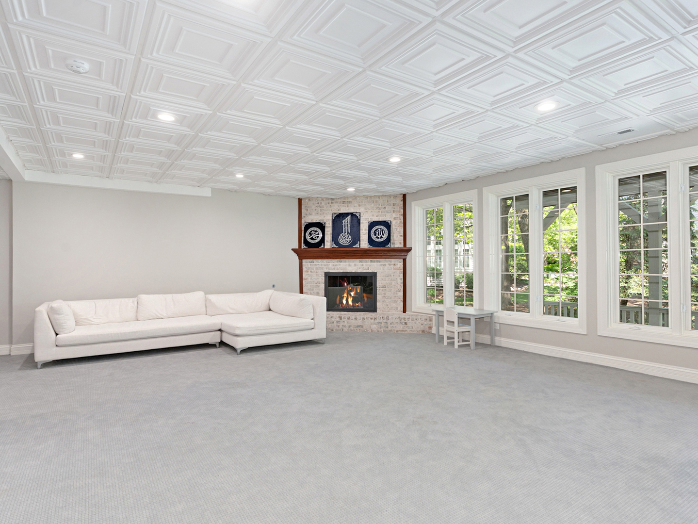 135 Settlers Drive