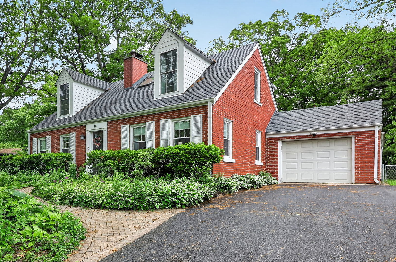 14 Walnut Road