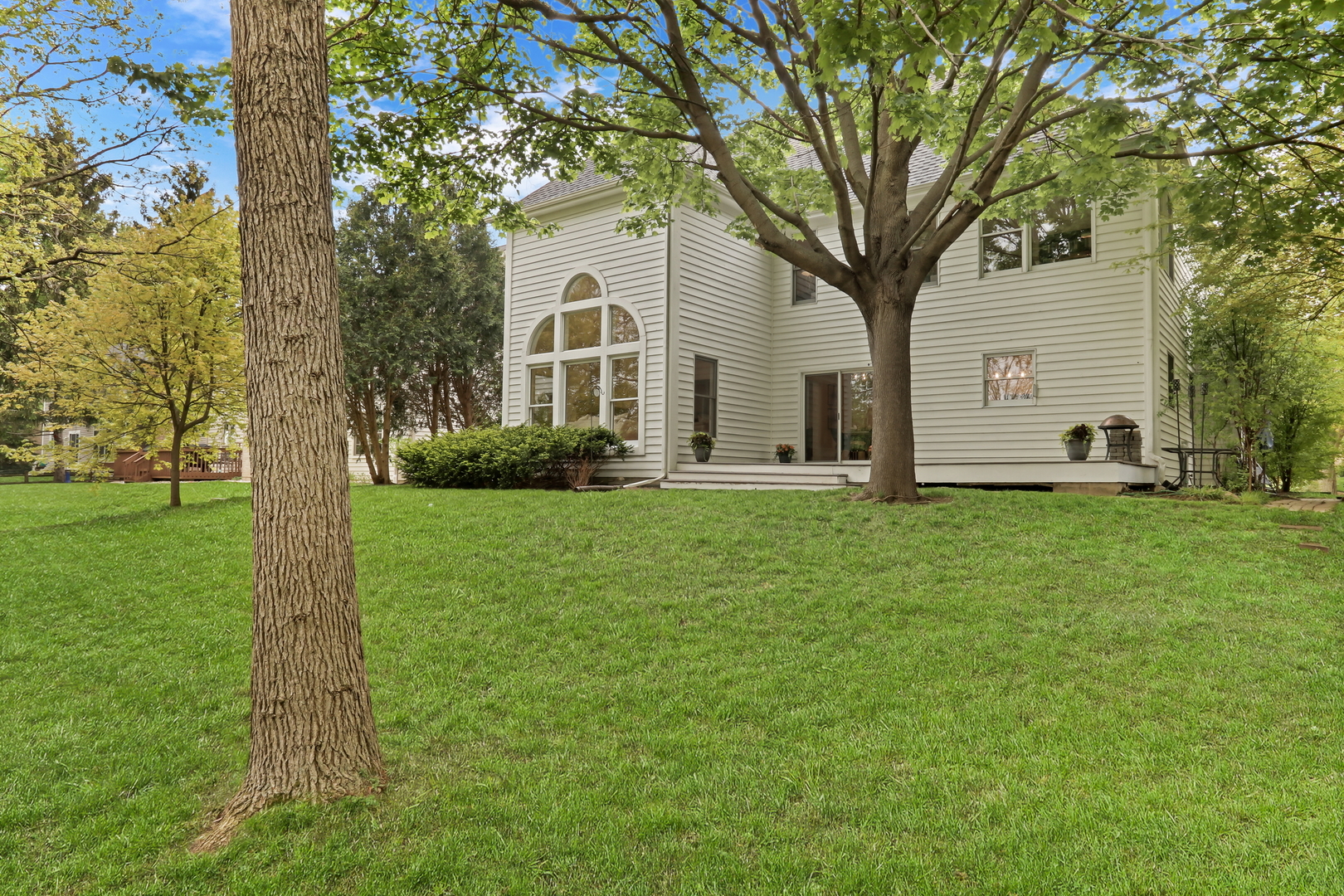7452 Bittersweet Drive