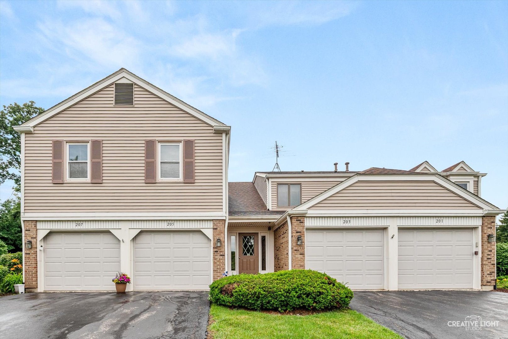 205 Millington Way Unit: 205